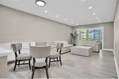 100 Ashbury Rd #103, Hollywood, FL 33024 - Photo 6