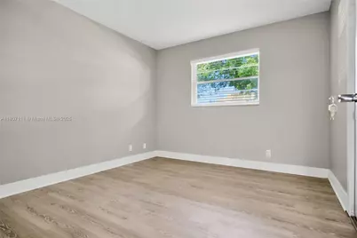 100 Ashbury Rd #103, Hollywood, FL 33024 - Photo 16