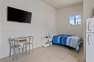 881 NW 177th Terrace, Miami Gardens, FL 33169 - Photo 14