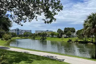 4400 Hillcrest Dr, Hollywood, FL 33021 - Photo 30