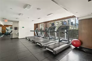 335 S Biscayne Blvd, Miami, FL 33131 - Photo 8