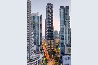 1000 Brickell Plz #2705, Miami, FL 33131 - Photo 2