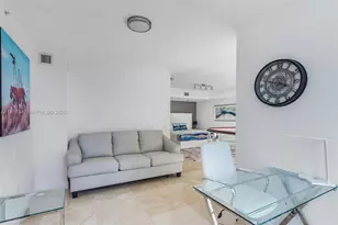 41 SE 5th St, Miami, FL 33131 - Photo 36