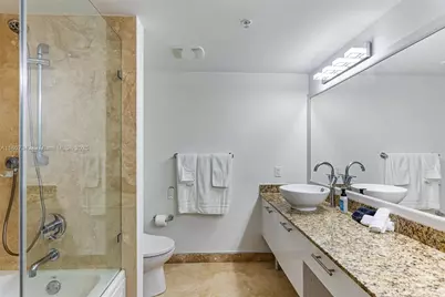 41 SE 5th St #2008, Miami, FL 33131 - Photo 34