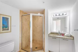 41 SE 5th St, Miami, FL 33131 - Photo 20