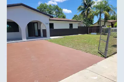 [Address not provided], Homestead, FL 33033 - Photo 2