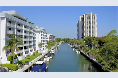1650 NE 115th St #207, Miami, FL 33181 - Photo 2