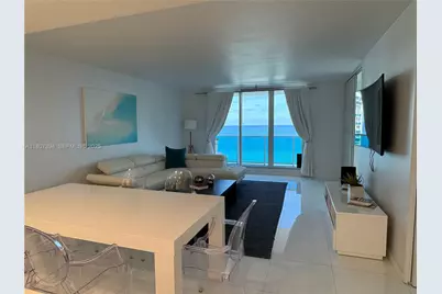 2301 Collins Ave #1538, Miami Beach, FL 33139 - Photo 12