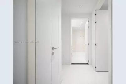 300 Biscayne Blvd Way #3509, Miami, FL 33131 - Photo 26