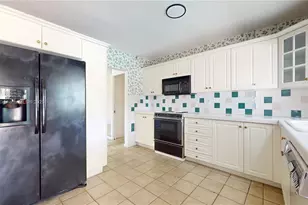 17535 SW 91st Ave, Palmetto Bay, FL 33157 - Photo 6