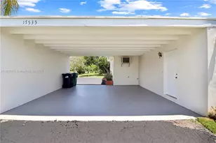 17535 SW 91st Ave, Palmetto Bay, FL 33157 - Photo 2