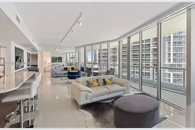 495 Brickell Ave #2304, Miami, FL 33131 - Photo 6