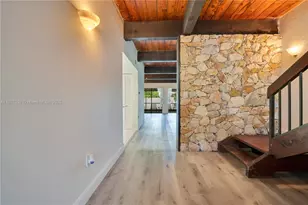 19412 NE 26th Ave, Miami, FL 33180 - Photo 2