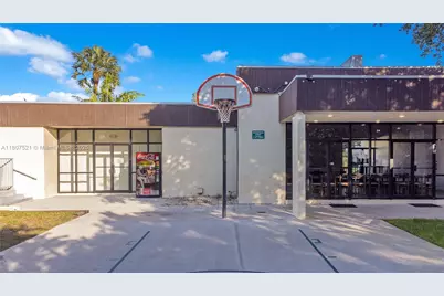 19412 NE 26th Ave #143B, Miami, FL 33180 - Photo 28