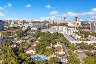 19412 NE 26th Ave, Miami, FL 33180 - Photo 34