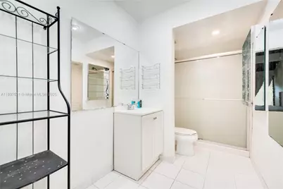 19412 NE 26th Ave #143B, Miami, FL 33180 - Photo 16