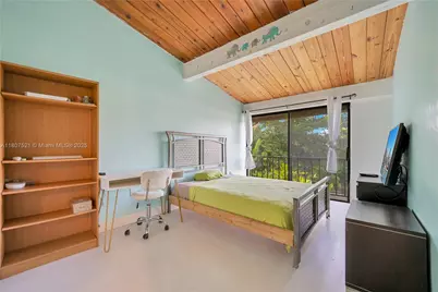 19412 NE 26th Ave #143B, Miami, FL 33180 - Photo 20