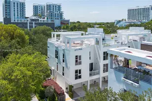 455 NE 39th St, Miami, FL 33137 - Photo 30