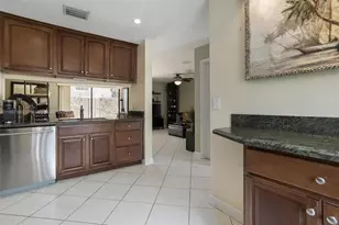 131 SW 97th Ave, Pembroke Pines, FL 33025 - Photo 8