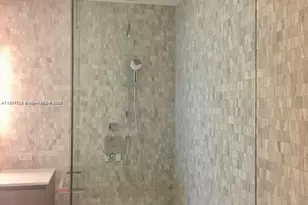 88 SW 7th St, Miami, FL 33130 - Photo 12