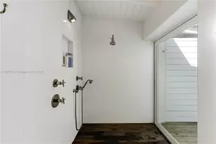 270 Island Dr, Key Biscayne, FL 33149 - Photo 16