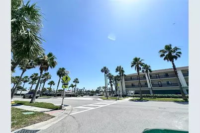 3111 Pass A Grille Way #110, Saint Petersburg, FL 33706 - Photo 38