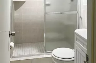 447 NE 195th St, Miami, FL 33179 - Photo 6