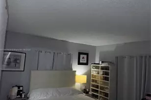 8260 SW 210th St, Cutler Bay, FL 33189 - Photo 6