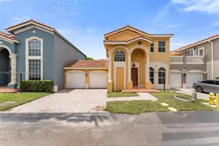 10819 NW 51st Ln, Doral, FL 33178 - Photo 1
