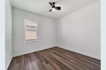 501 NE 6th Ct, Florida City, FL 33034 - Photo 38