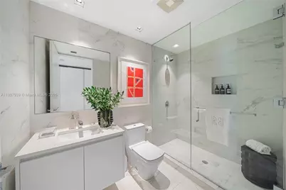 1000 Biscayne Blvd #3201, Miami, FL 33132 - Photo 52