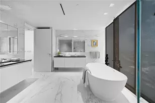 1000 Biscayne Blvd, Miami, FL 33132 - Photo 46