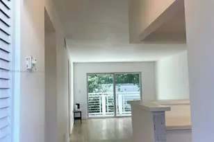 716 Michigan Ave, Miami Beach, FL 33139 - Photo 6