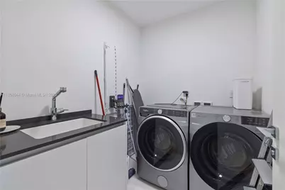 300 Biscayne Blvd Way #3104, Miami, FL 33131 - Photo 42