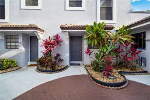 11604 NW 11th St, Pembroke Pines, FL 33026 - Photo 1