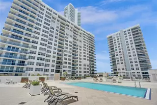 2751 S Ocean Dr, Hollywood, FL 33019 - Photo 36