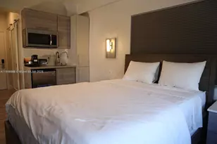 763 Pennsylvania Ave, Miami Beach, FL 33139 - Photo 1