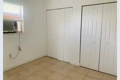 401 N Dixie Hwy #6, Hallandale Beach, FL 33009 - Photo 2