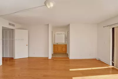 1551 NW 92nd Ave #185, Pembroke Pines, FL 33024 - Photo 54