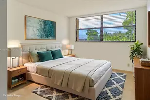 16175 Golf Club Rd, Weston, FL 33326 - Photo 4