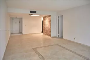 16175 Golf Club Rd, Weston, FL 33326 - Photo 20