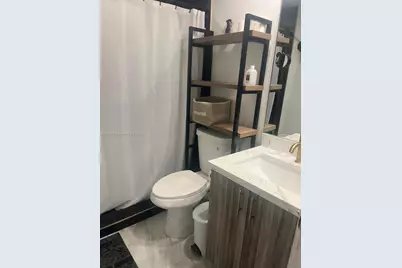 2145 Pierce St #422, Hollywood, FL 33020 - Photo 8