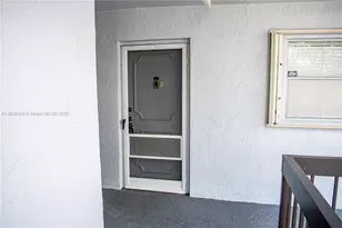 3090 Holiday Springs Blvd, Margate, FL 33063 - Photo 20