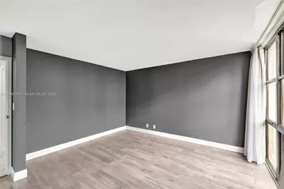 16919 N Bay Rd #521, Sunny Isles Beach, FL 33160 - Photo 18