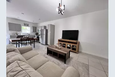 245 NE 3rd Ct, Florida City, FL 33034 - Photo 10