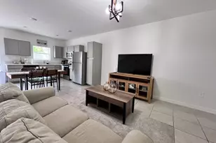 245 NE 3rd Ct, Florida City, FL 33034 - Photo 10