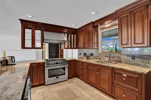 3100 NE 56th Ct, Fort Lauderdale, FL 33308 - Photo 12