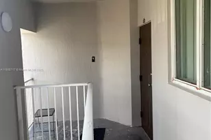 1652 SE 28th St, Homestead, FL 33035 - Photo 1