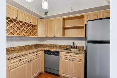 900 Bay Dr #716+Dock Slip available, Miami Beach, FL 33141 - Photo 10