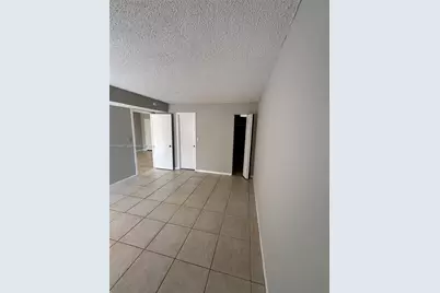 4705 NW 7th St #203-7, Miami, FL 33126 - Photo 10